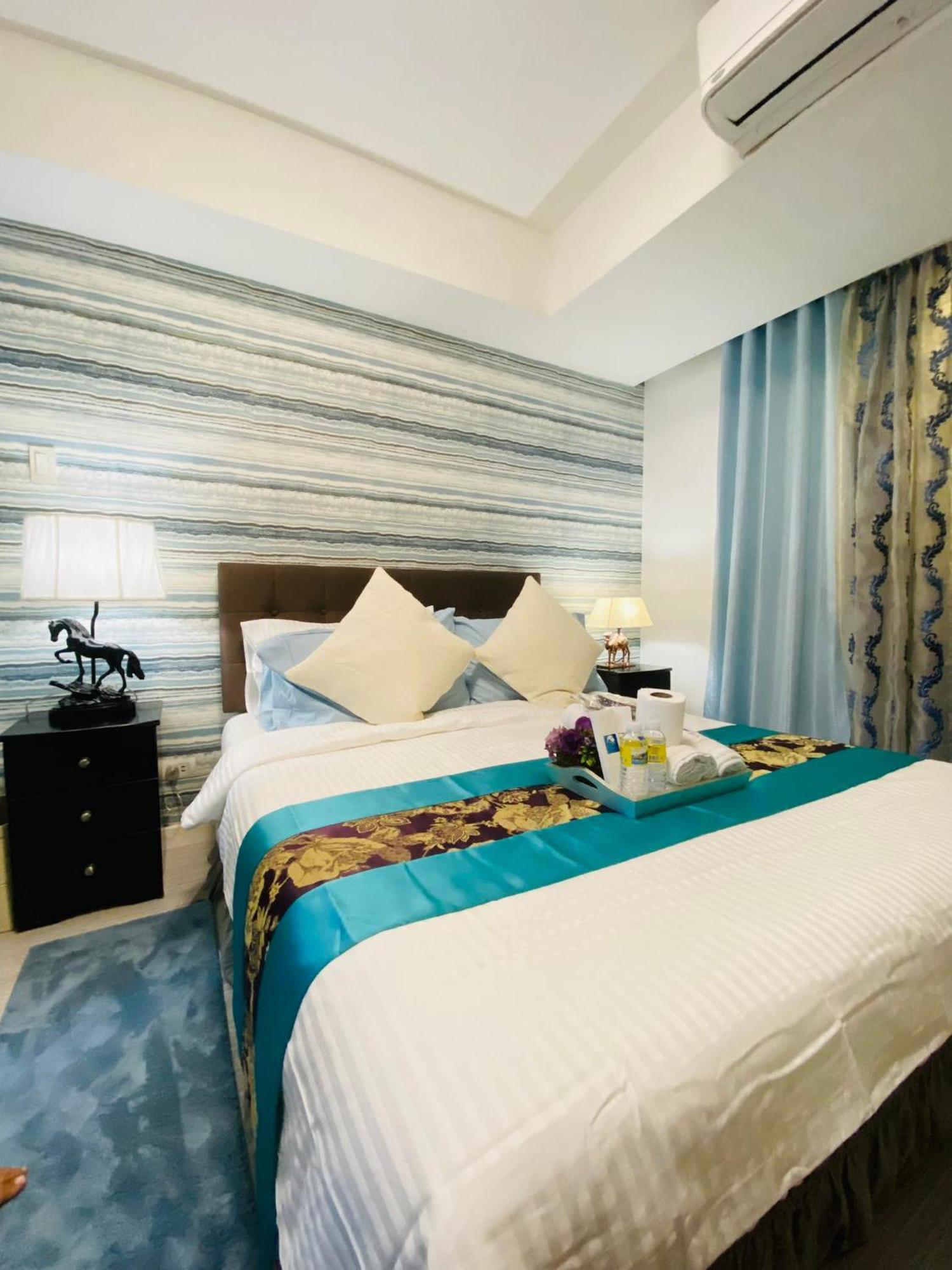 Manila Urban Resort At Azure 外观 照片